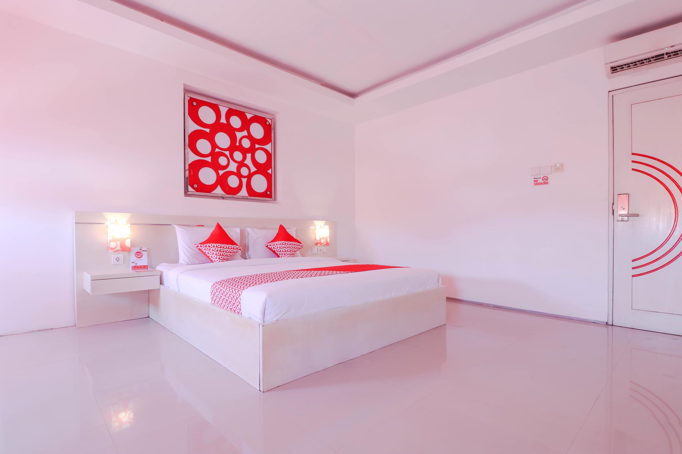 Oyo 1489 Simona Hotel Kerobokan Kültér fotó