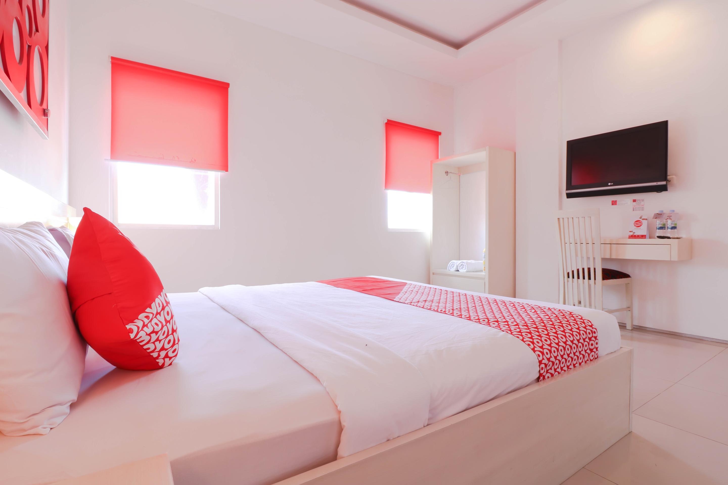 Oyo 1489 Simona Hotel Kerobokan Kültér fotó