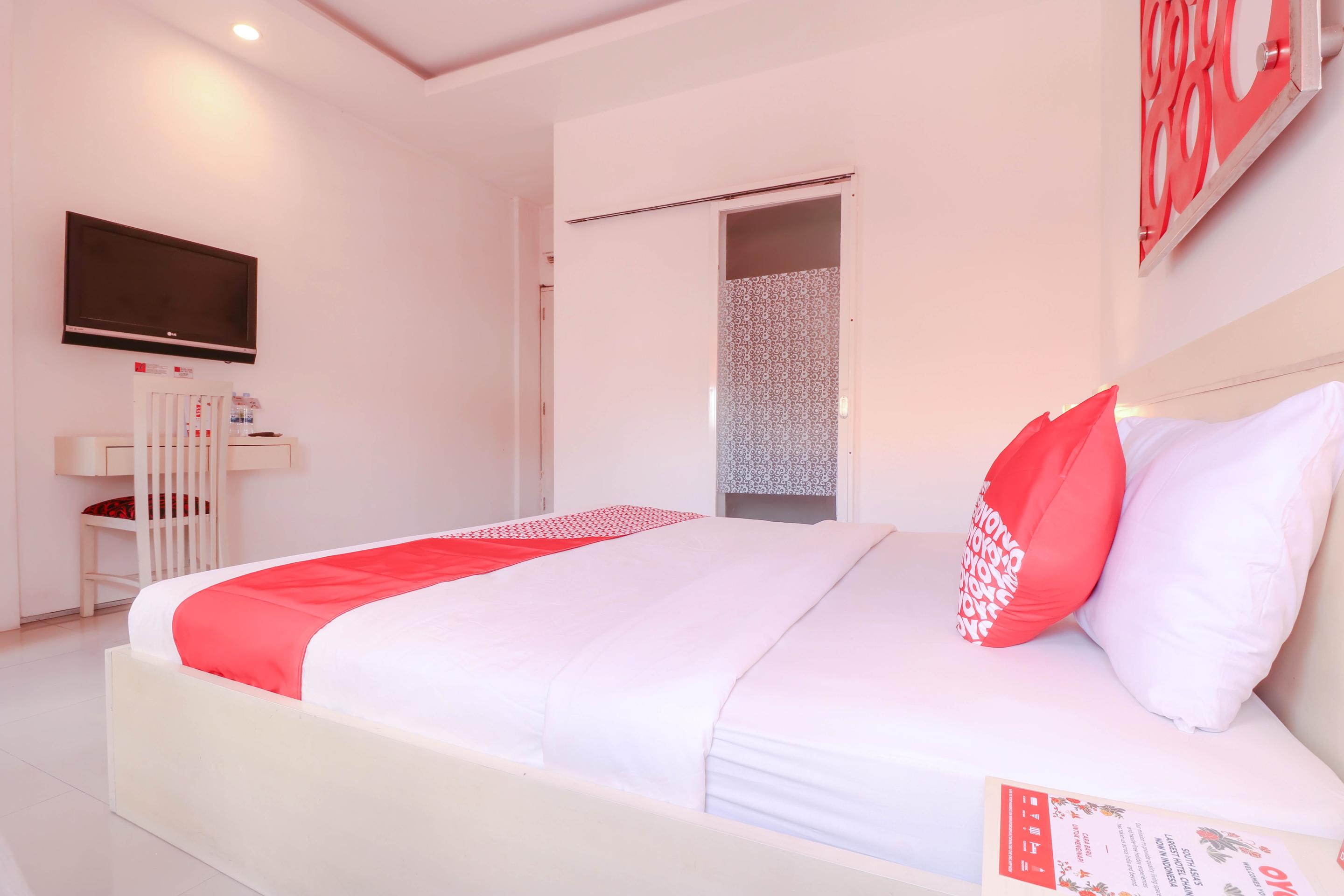 Oyo 1489 Simona Hotel Kerobokan Kültér fotó