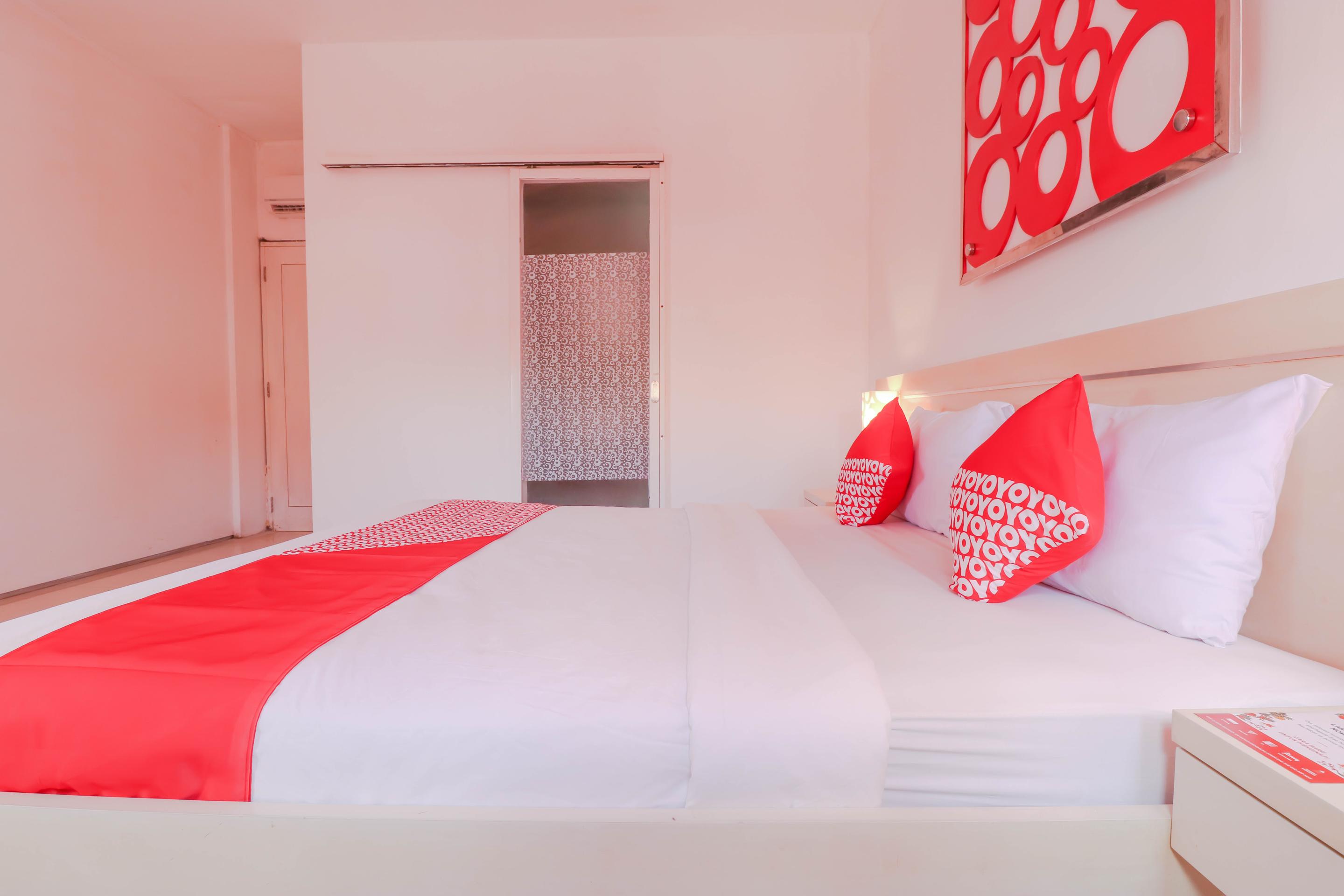 Oyo 1489 Simona Hotel Kerobokan Kültér fotó