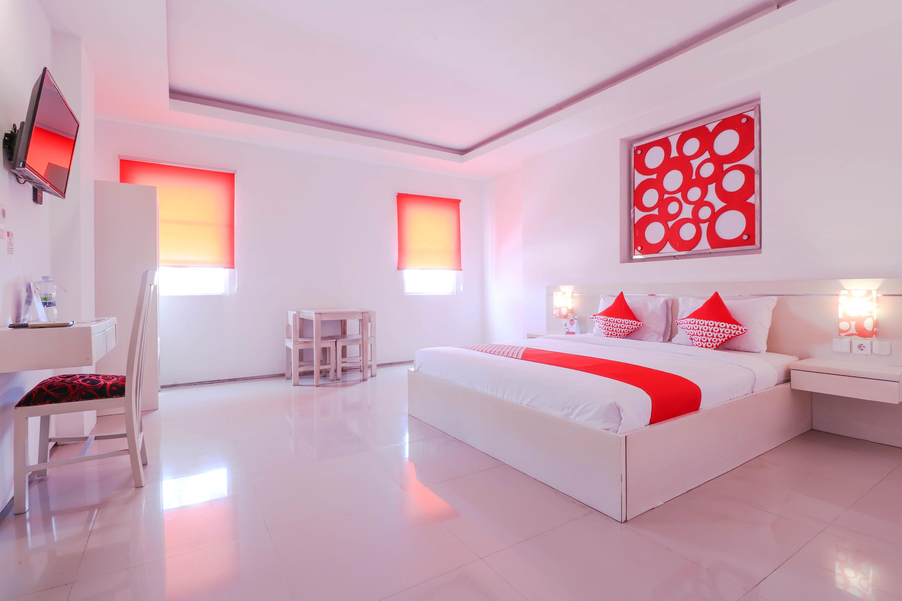 Oyo 1489 Simona Hotel Kerobokan Kültér fotó