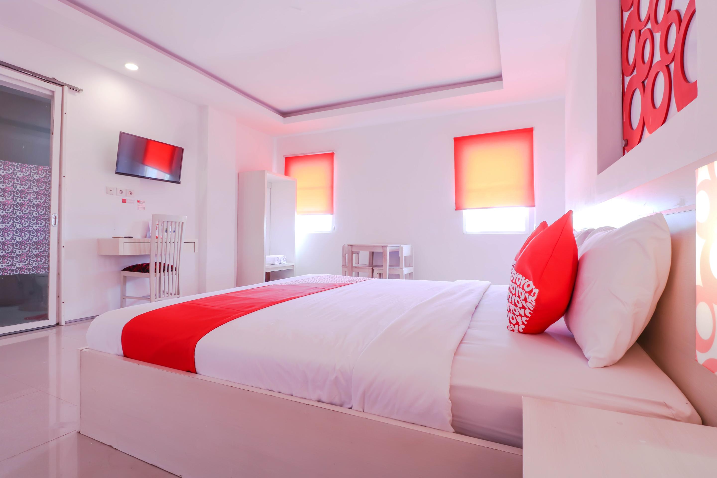 Oyo 1489 Simona Hotel Kerobokan Kültér fotó