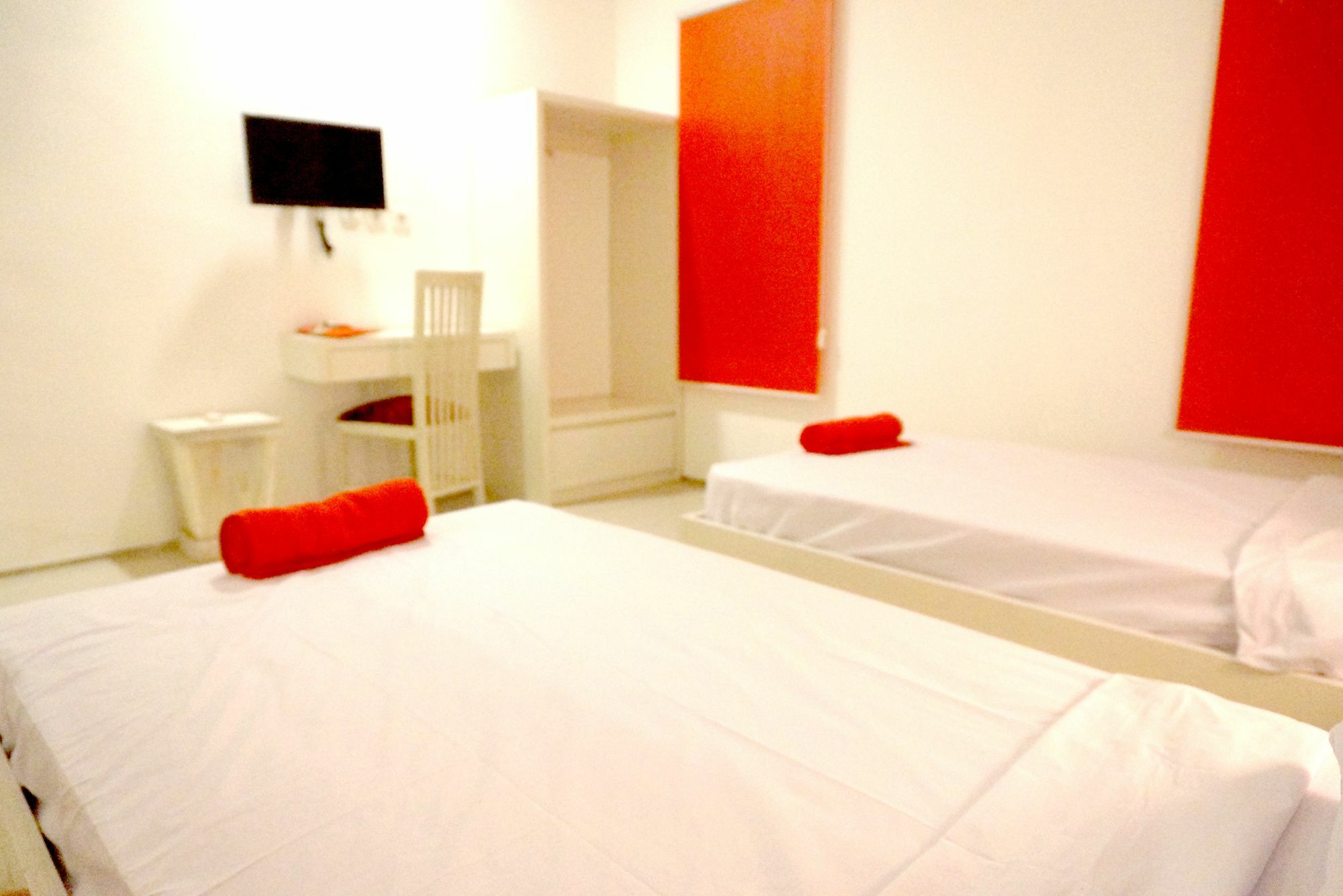 Oyo 1489 Simona Hotel Kerobokan Kültér fotó