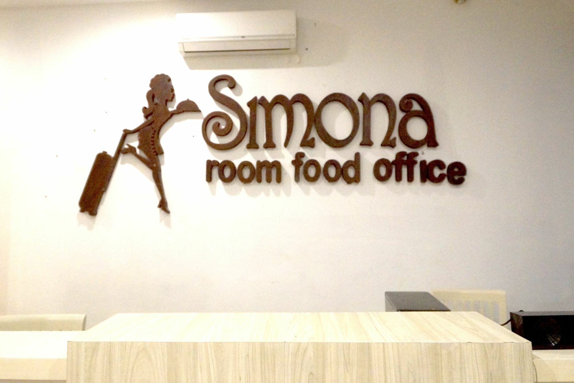 Oyo 1489 Simona Hotel Kerobokan Kültér fotó