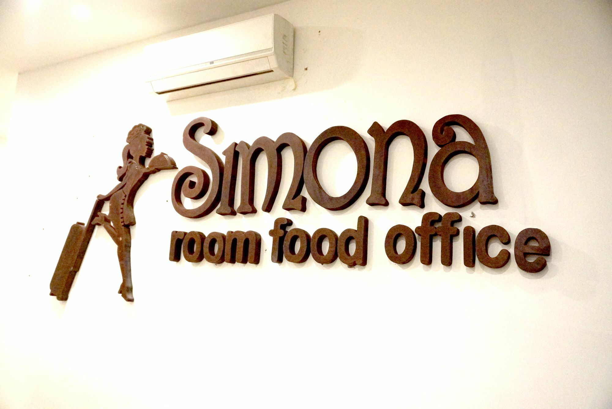 Oyo 1489 Simona Hotel Kerobokan Kültér fotó